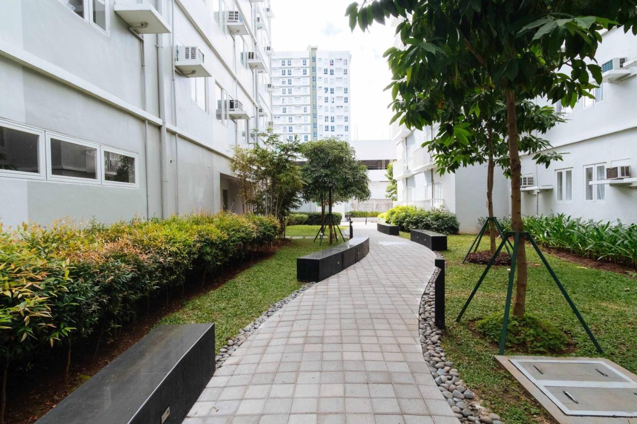 Reddoorz Premium @ Smdc Fairview Apartment Bandar Quezon Luaran gambar