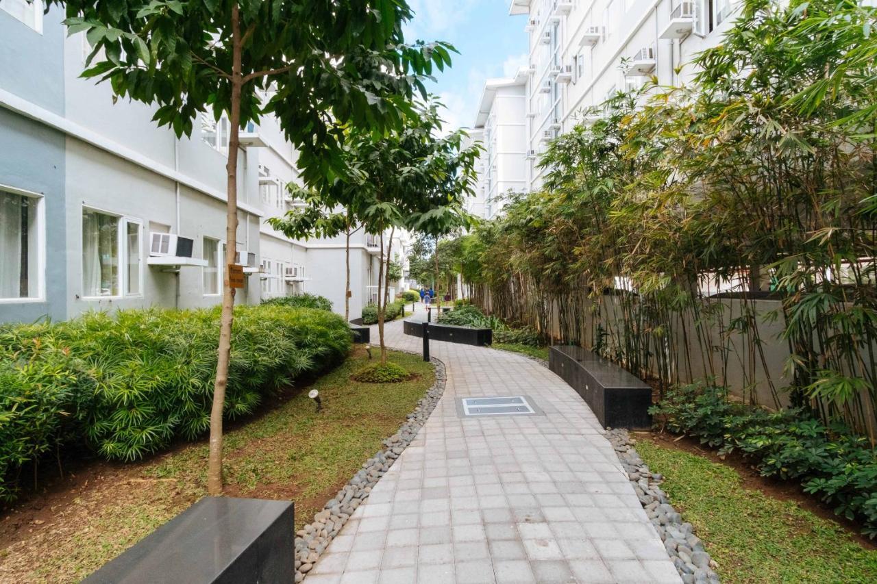 Reddoorz Premium @ Smdc Fairview Apartment Bandar Quezon Luaran gambar
