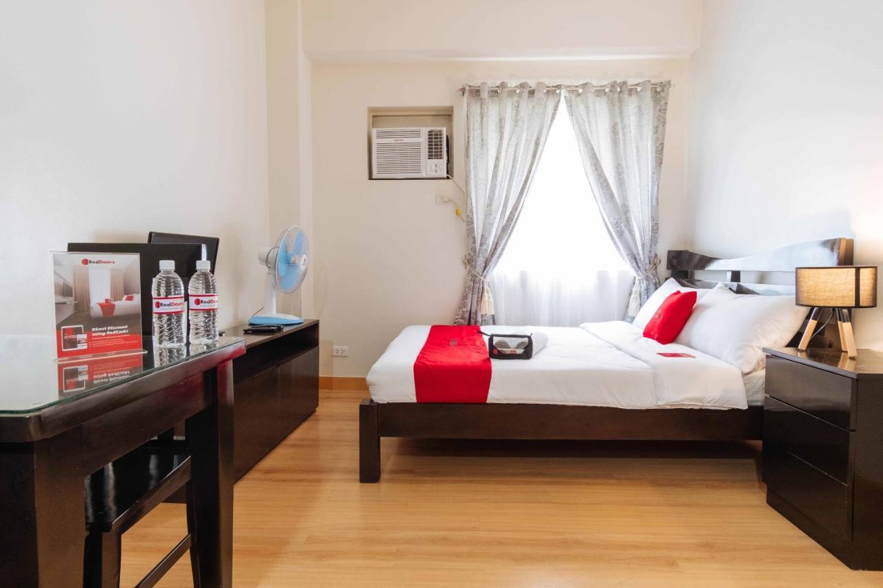 Reddoorz Premium @ Smdc Fairview Apartment Bandar Quezon Luaran gambar